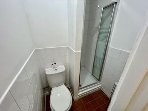 Photo 18- click for photo gallery